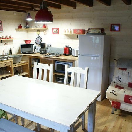 Le Gite De Chomet La Tour-dʼAuvergne Buitenkant foto