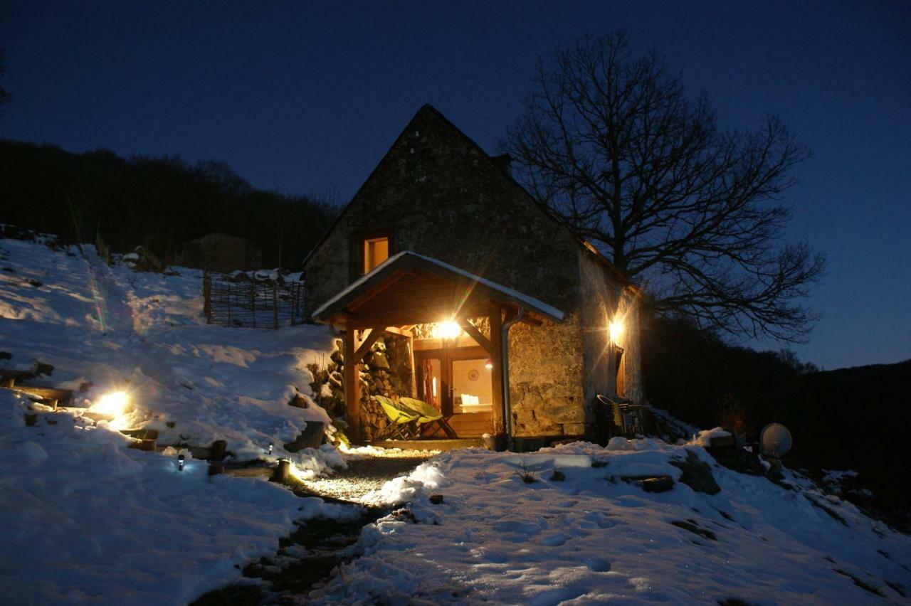 Le Gite De Chomet La Tour-dʼAuvergne Buitenkant foto